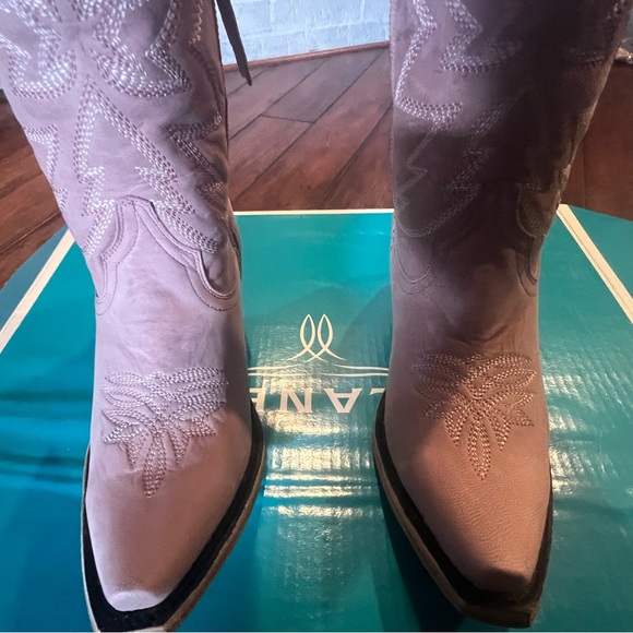 Smokeshow Boot x Marijka - Blush - Picture 15 of 16
